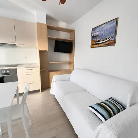 Aparthouse Penelope * Supetarska Draga